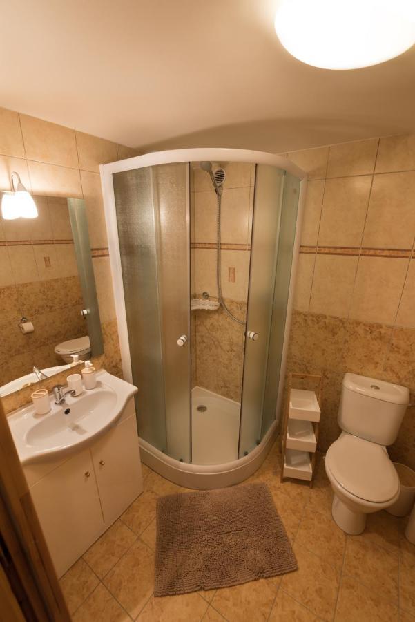 Apartmany Adrspach " U Kozaru " Teplice nad Metují Exterior photo