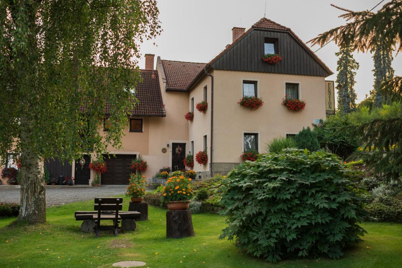 Apartmany Adrspach " U Kozaru " Teplice nad Metují Exterior photo